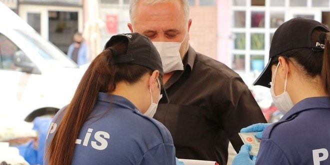 Samsun'da 1099 kişiye 872 bin 960 TL korona cezası
