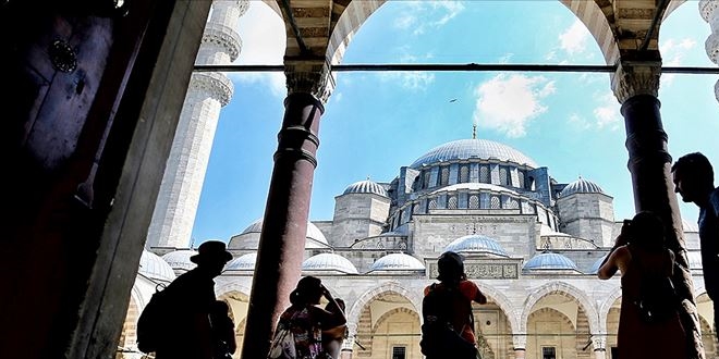 Trkiye ilk 8 ayda yaklak 10 milyon ziyareti arlad
