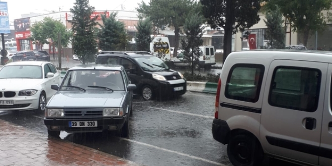 Kırklareli'de şiddetli sağanak etkili oldu