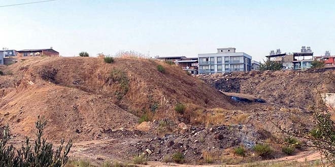 'İzmir'in Çernobil'i için için yanıyor, tehlike saçmaya devam ediyor