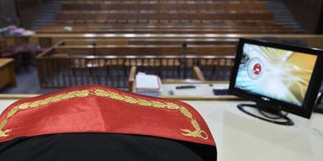 Kayseri'de FETÖ sanıklarına hapis cezası