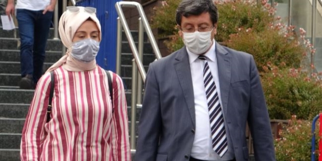 'Başörtüsünü çıkarırsan staja alınırsın' iddiasına suç duyurusu
