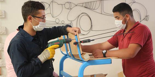 Meslek liseliler hem reniyor hem de para kazanyor