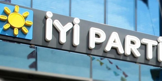 İyi Parti'de tansiyon yüksek... 14 milletvekili bildiri yayınladı