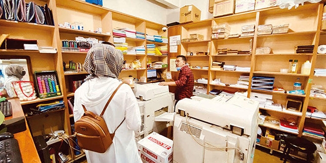 Üniversiteliler gelmedi ama ders notları ayağına gidiyor