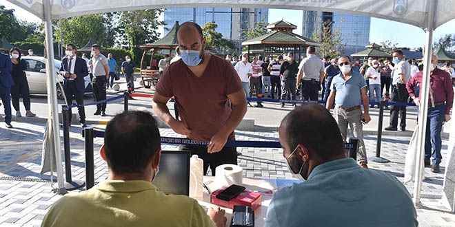 Filyasyon ekibinde yer alan taksici esnafına destek ödemelerine başlandı