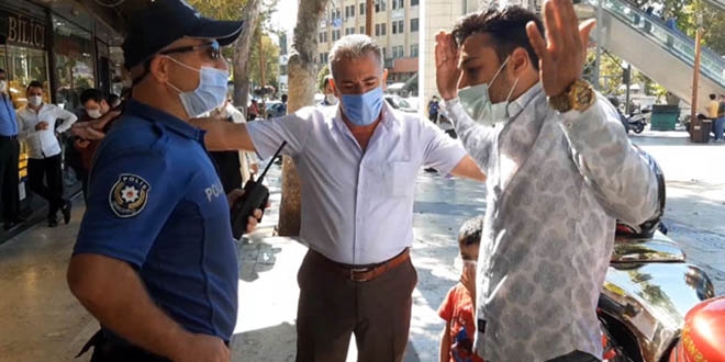 Maske denetiminde polise direndi, arand ortaya kt