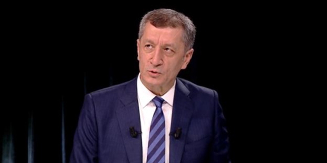 Bakan Selçuk: Sorular EBA TV'deki içeriklerden sorulacak