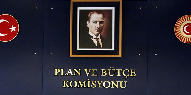 YÖK Kanunu'nda değişiklik