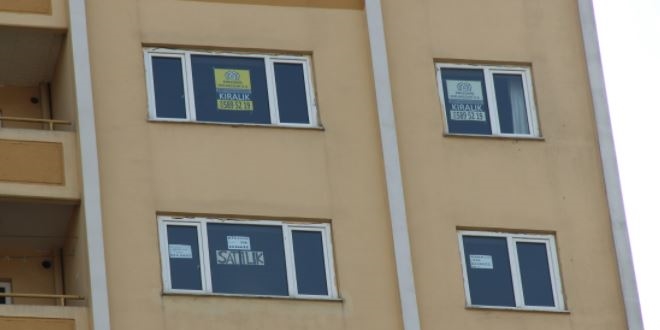 Üniversiteler uzaktan eğitime geçti, kiralık daireler boş kaldı