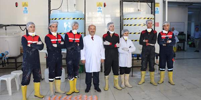 Temizlik malzemesi reten meslek lisesi 7 milyon lira ciro hedefliyor