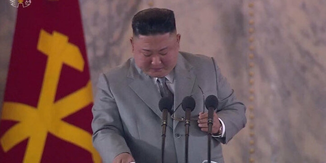 Kuzey Kore lideri alayarak, halkndan zr diledi