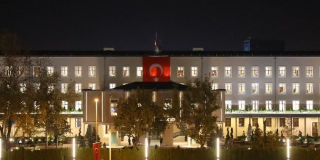 ileri Bakanl'ndan AYM yesine Twitter'dan yant geldi