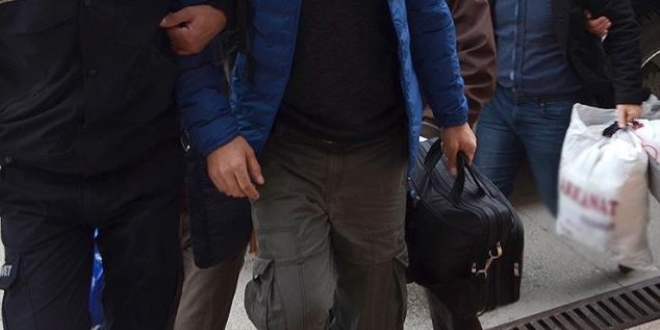 Muvazzaf askerlerin de bulunduğu 6 zanlı tutuklandı