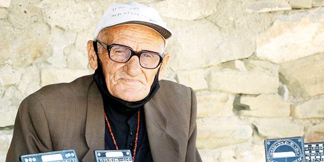 Urartuca bilen 7 kişiden biri olan Mehmet Amca işi bırakıyor