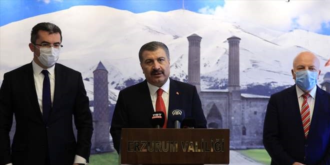 Bakan Koca'dan uyarı: Bir haftada vaka sayısında artış eğilimi var