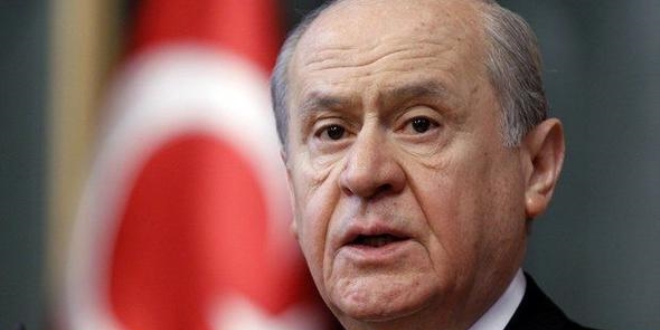 Bahçeli 'askıda ekmek' kampanyası başlattı