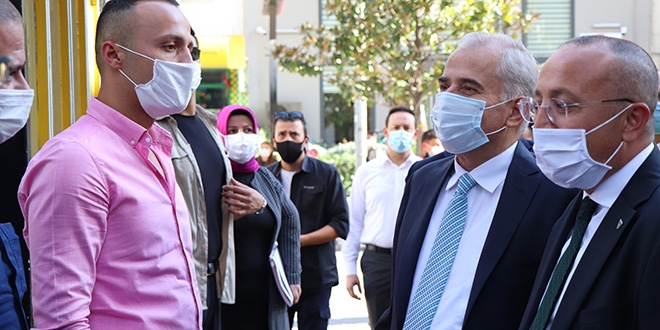Denetimde maskesiz yakalanan esnaf 'Gebermek istiyorum' dedi