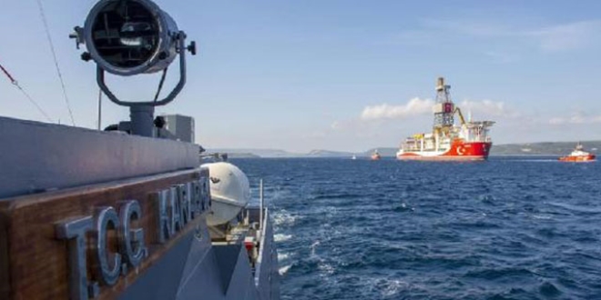 'Kanuni'ye Deniz Kuvvetleri gemilerimiz eşlik ediyor'