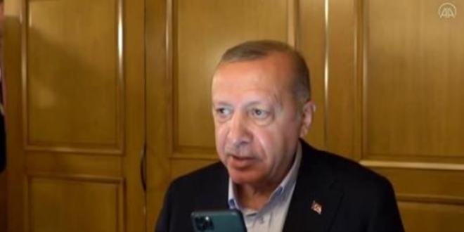 Erdoğan'dan KKTC Cumhurbaşkanı Tatar'a tebrik telefonu