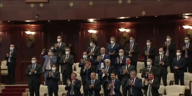 Şentop Azerbaycan'da Milli Meclise hitap etti