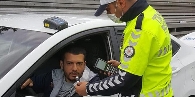 Trafik denetimlerinde 'uyuşturucu kiti' dönemi