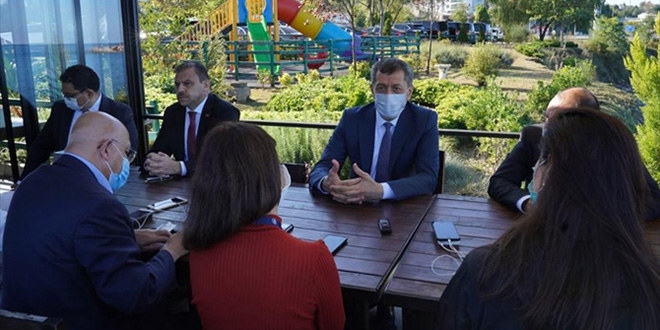 Bakan Selçuk'tan 'eğitimde şehre özgü model' açıklaması
