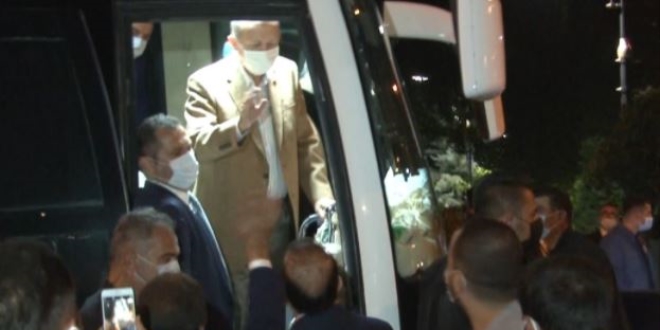 Cumhurbaşkanı Erdoğan'a vatandaşlardan sevgi seli