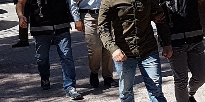 5 ilde FETÖ operasyonu: 8 zanlıdan biri tutuklandı