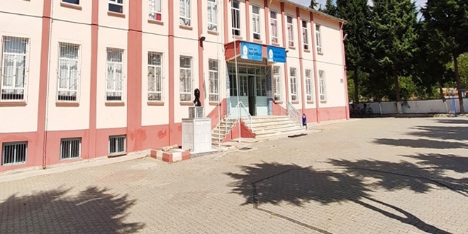 O ilçede eğitime 14 gün ara verildi