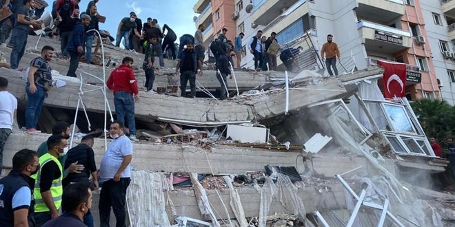 Depremde enkaz altnda kalan 28 yandaki futbolcu kurtarld