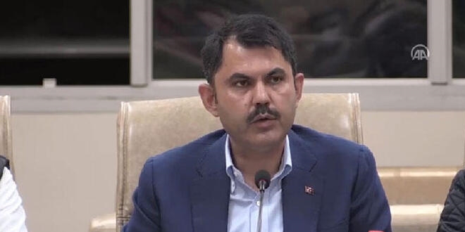 Bakanlar İzmir'de son durumu aktardı: 9 binada çalışmalar sürüyor