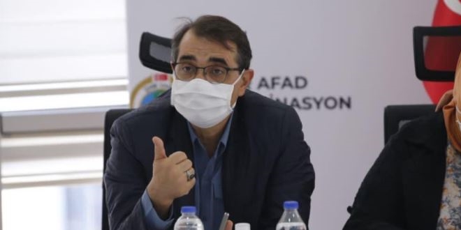 Bakan Dönmez: İzmir'de elektrik verilmeyen bina kalmadı