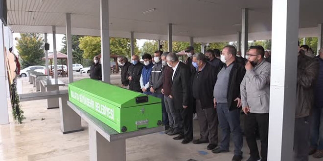 Torununa bakmak için gittiği İzmir'de depreme yakalandı