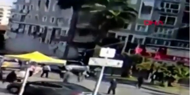 Ayda'nın kurtarıldığı Rıza Bey Apartmanı böyle yıkılmış
