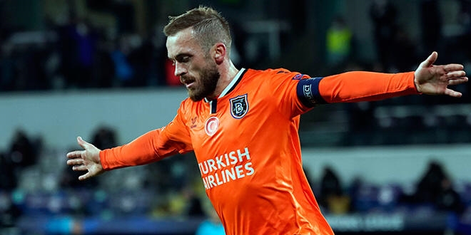 Başakşehir, Manchester United'ı mağlup etti