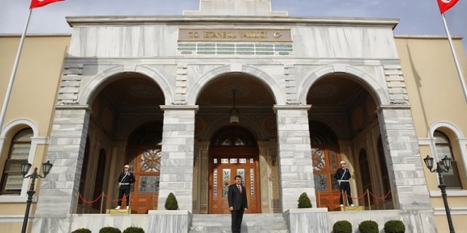 İstanbul Valiliğinin kamu çalışanlarına dair yazısı