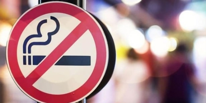Sivas'ta pazar yerlerinde sigara imek yasakland