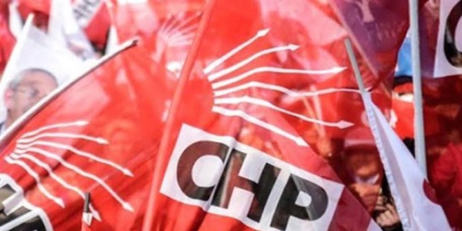CHP İl Başkanı ve tüm ilçe başkanları görevden alındı