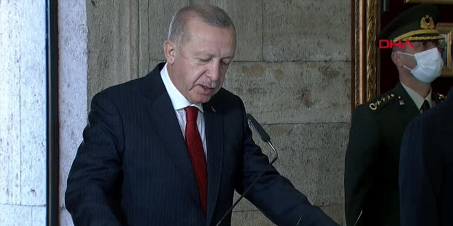 Devletin zirvesi Anıtkabir'de