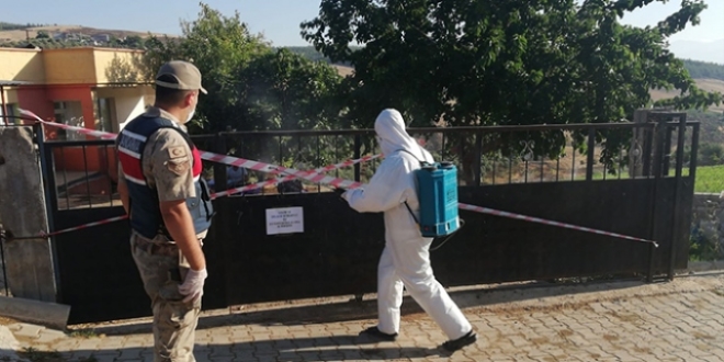 Vakalar arttı, korona olan binalara uyarı yazısı asılacak