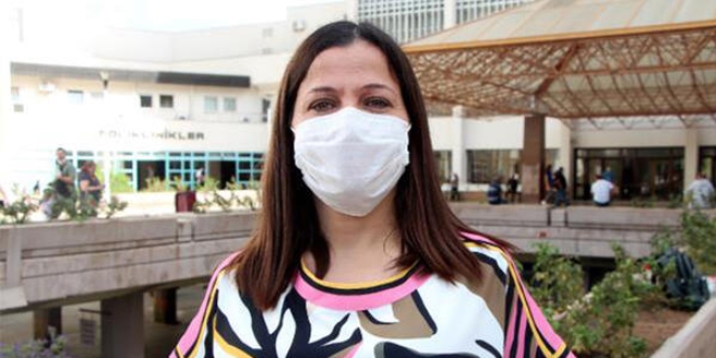 Doç. Dr. Kömür: Yağmurda ıslanan maskeleri değiştirin