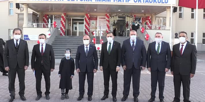 Kayseri Valisi: 'Okullarda PCR testi yapıyoruz, sonuçları almadık'