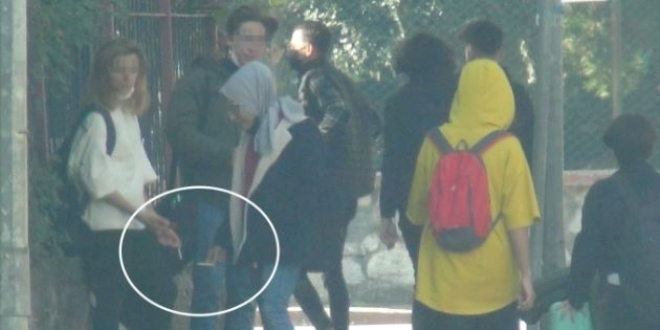 ��renciler ne maske tak�yor, ne de yasa�� dinliyor