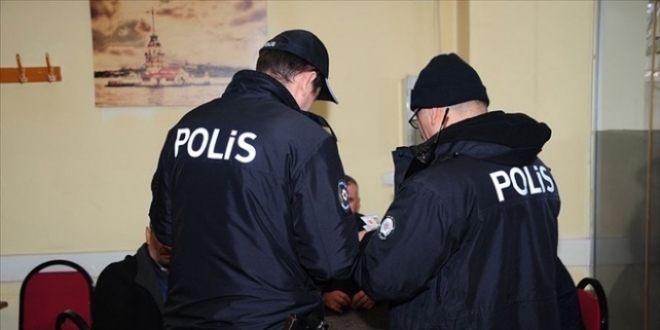 İskambil oyunu pahalıya patladı