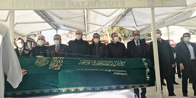 Yazar Ahmet Kekeç son yolculuğuna uğurlandı