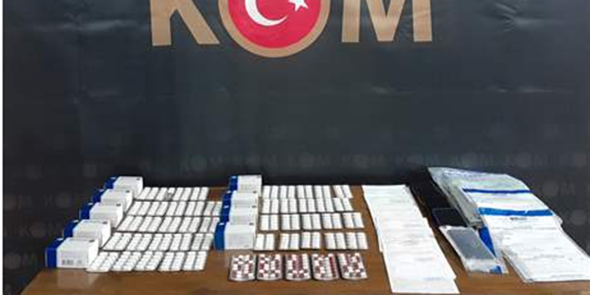 Doktor ve sağlık çalışanlarına 'kırmızı reçete' operasyonu: 9 gözaltı