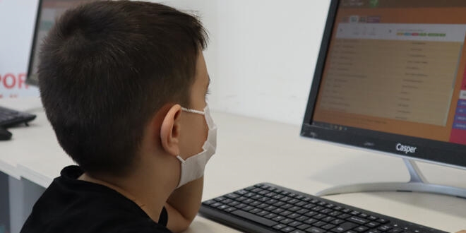 Okullar, 31 Aralık'a kadar online eğitime devam edecek