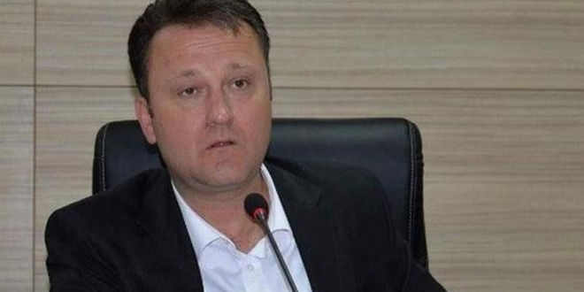 Disipline sevk edilen belediye bakan, CHP'den istifa etti
