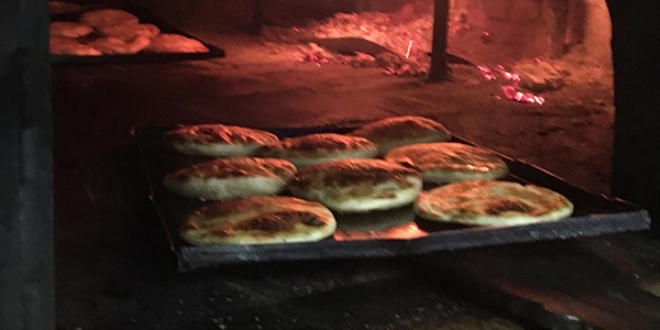 Bu lezzet ba�ka yerde yok, sadece sabahlar� bulunuyor